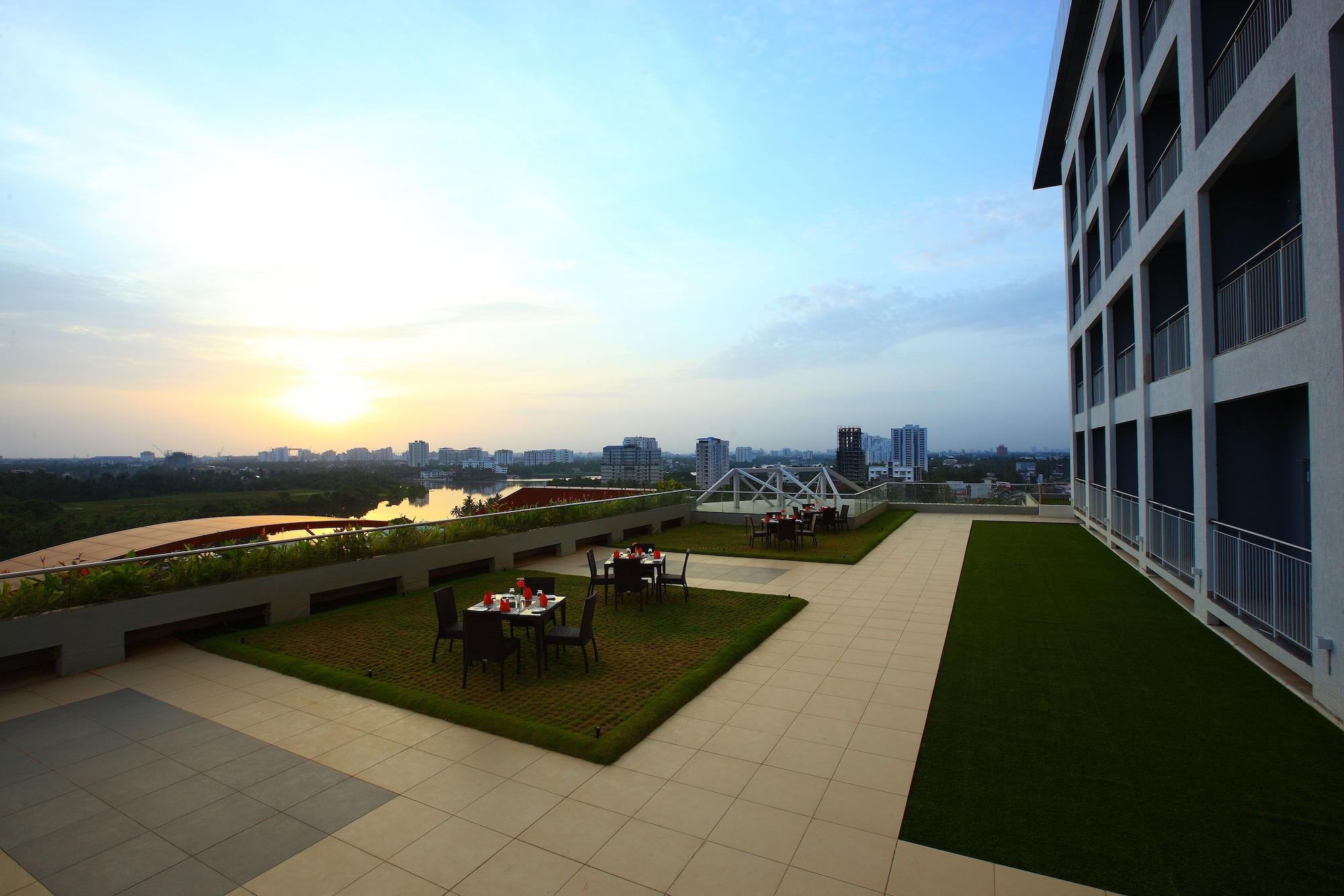 Starlit Suites Kochi Kültér fotó