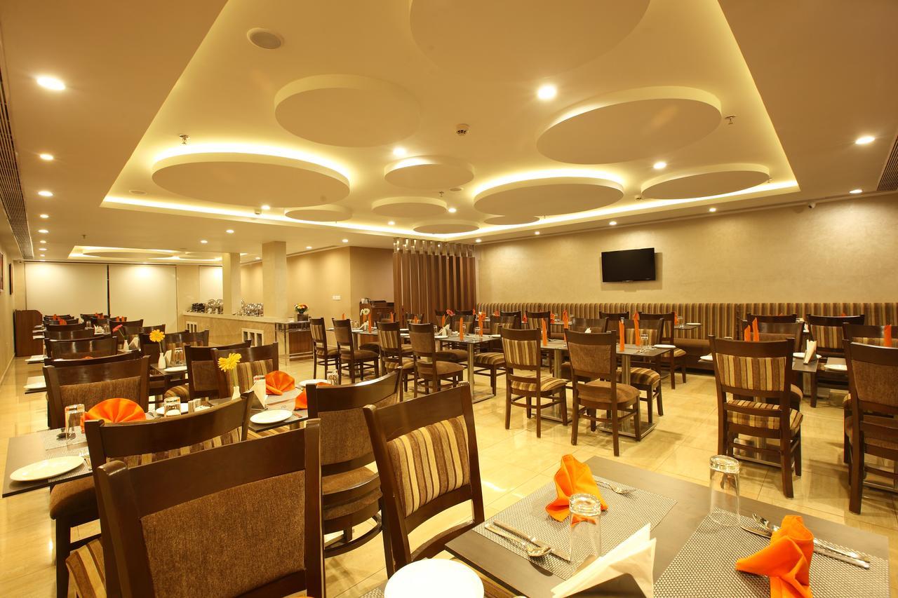 Starlit Suites Kochi Kültér fotó