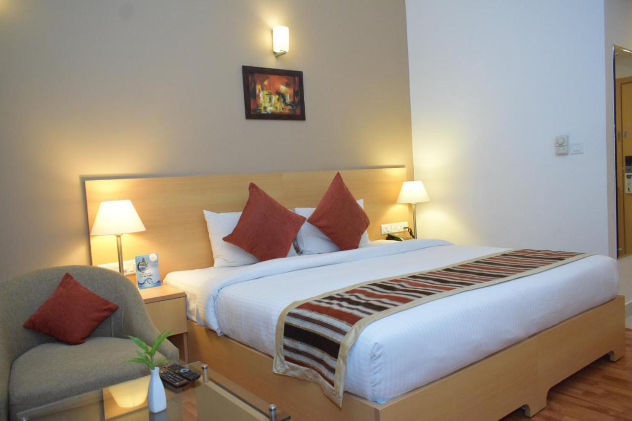 Starlit Suites Kochi Kültér fotó