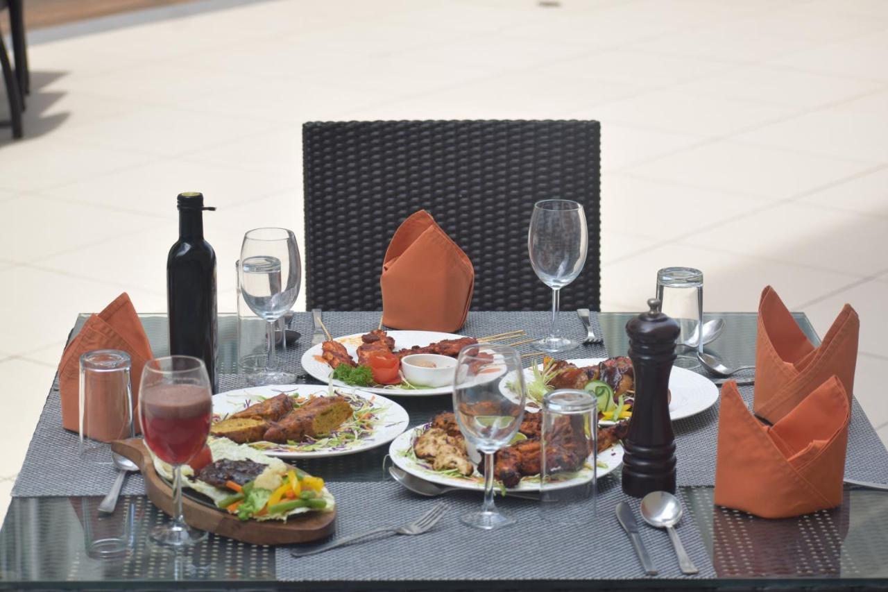Starlit Suites Kochi Kültér fotó