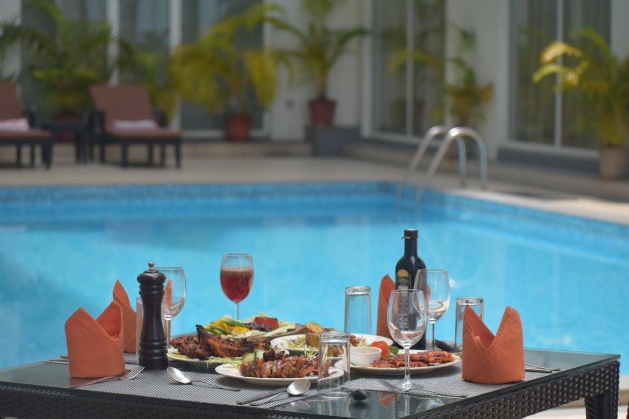 Starlit Suites Kochi Kültér fotó